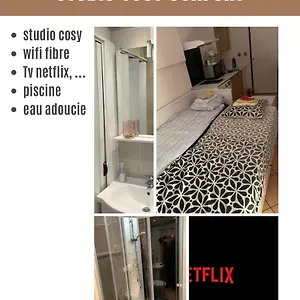Appartement Joli Confort Avec Toutes Commodités, Vaulx-en-Velin
